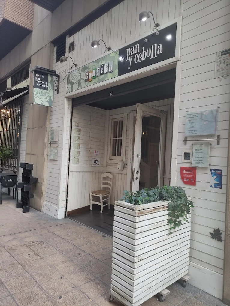 Contigo pan y cebolla